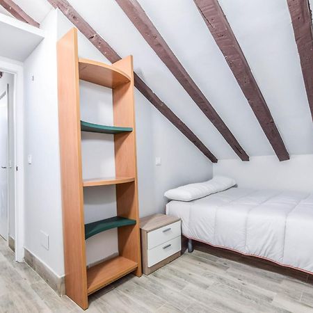 Atico Barrio De Las Letras Madrid Ngoại thất bức ảnh